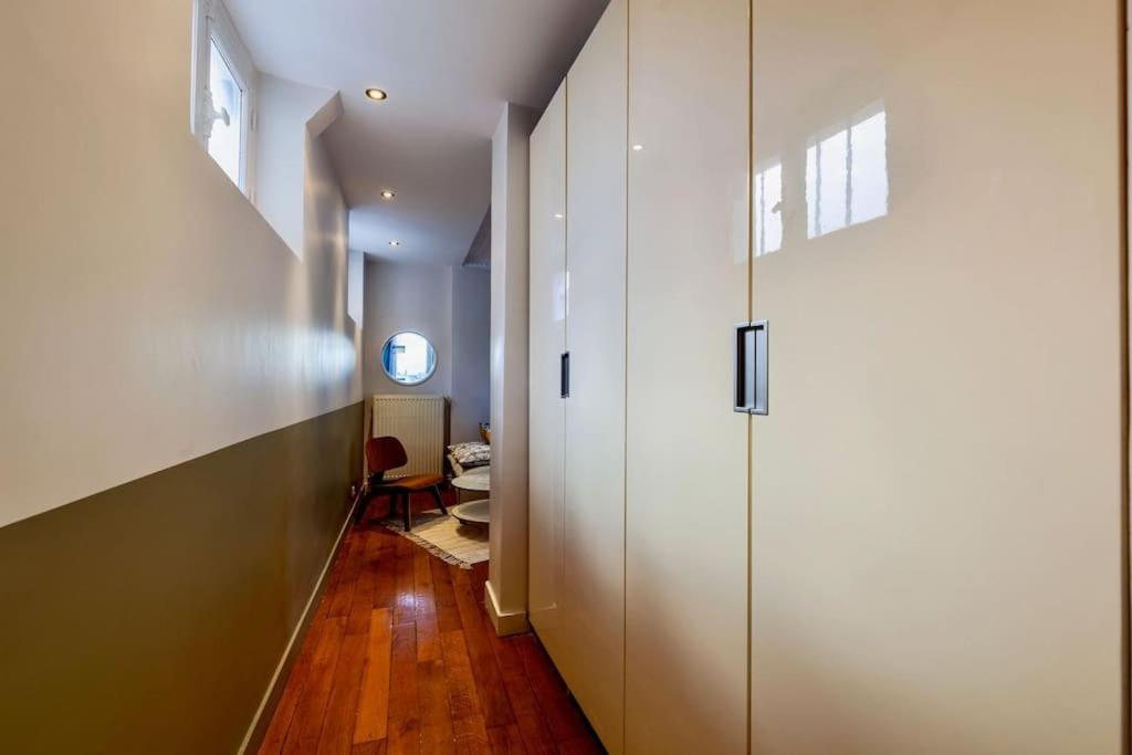 Charmant Appartement Au Coeur De Parijs Buitenkant foto